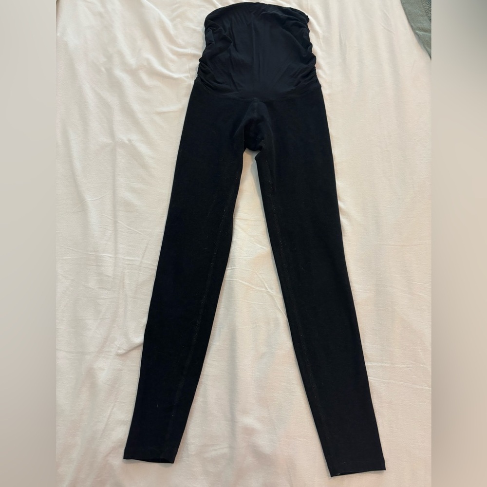 Beyond Yoga Beyond the Bump black space dye legging